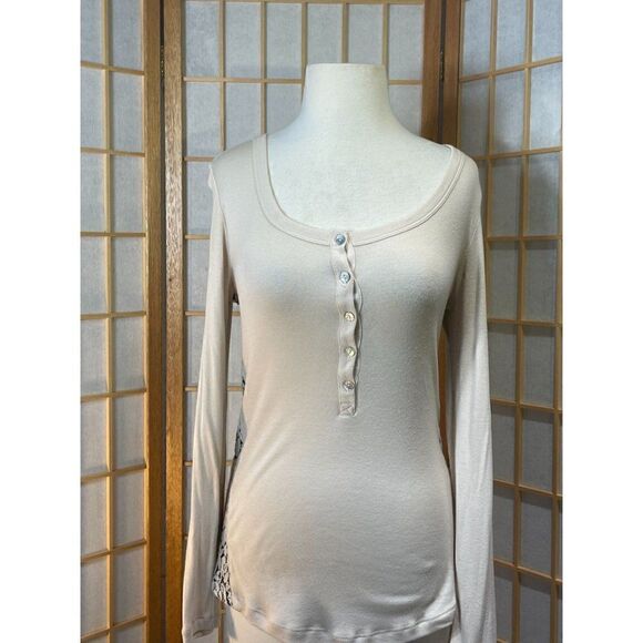Andrea Jovine XS Embossed Henley - Picture 9 of 15